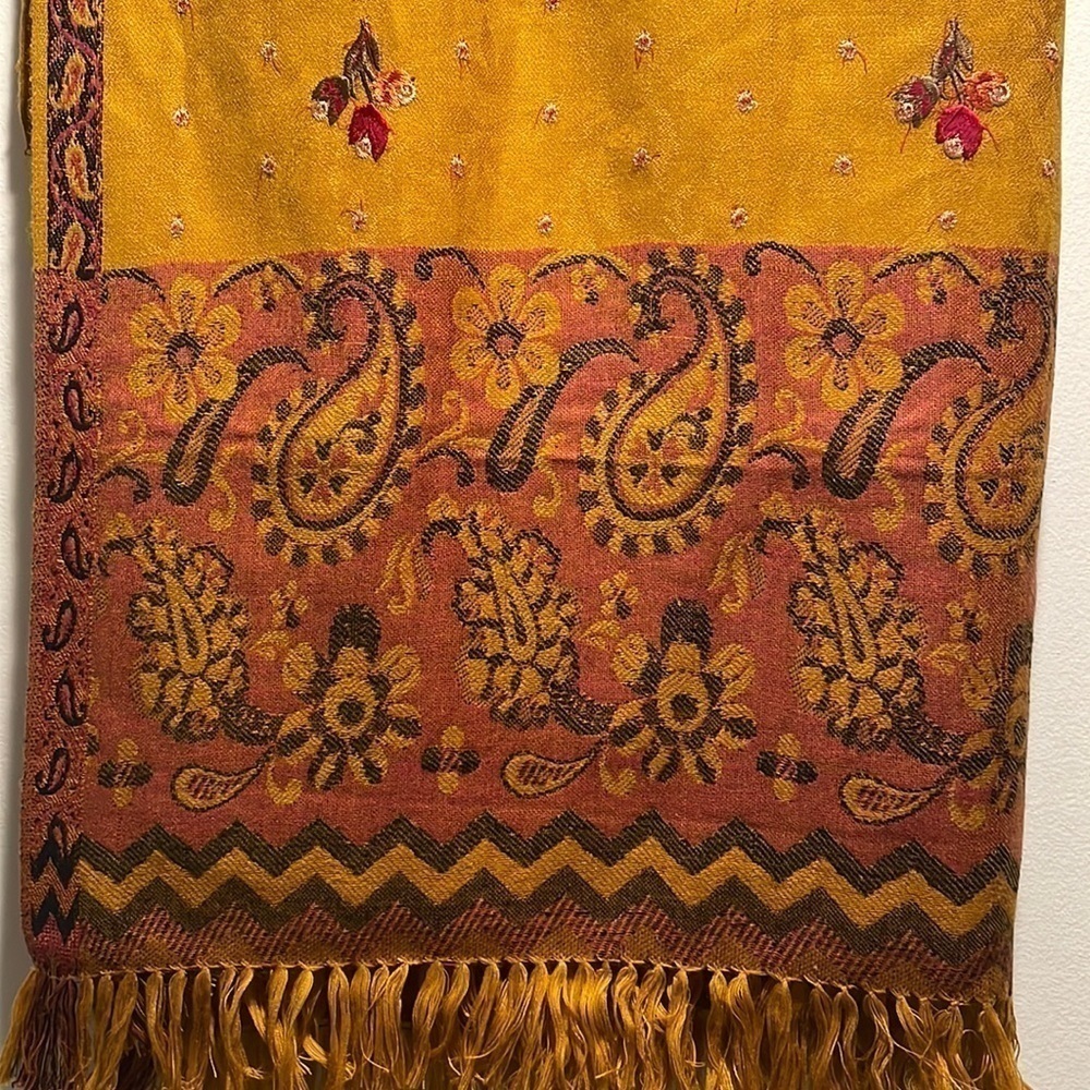 OSWAL Pure Club Fringed Wool Gold and Rich Multicolored Shawl Paisley Flowers